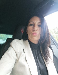 MÓNICA CHUPS CARO