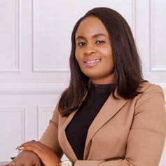 Anita Nnenda  Igwe