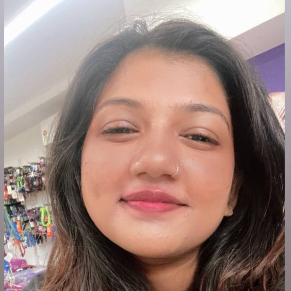 Vidhya V
