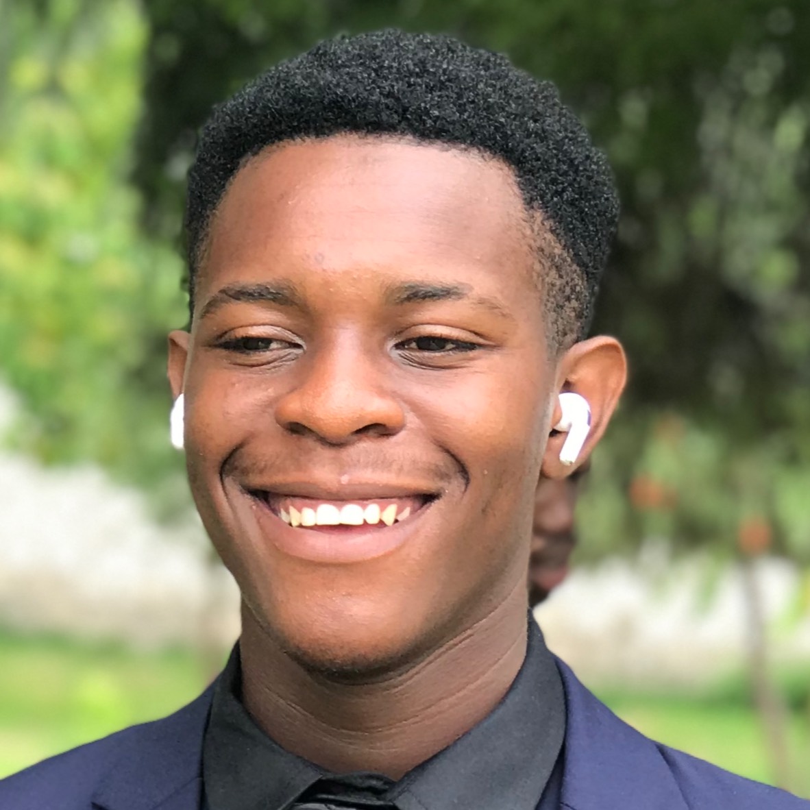 Sean Runovuya