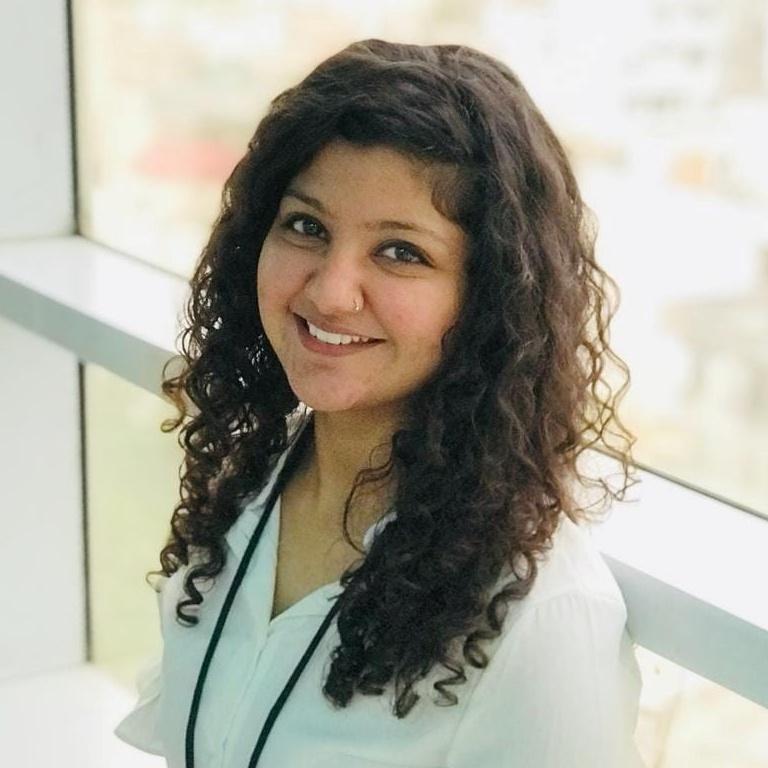Shefali  Saxena