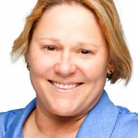 Kelly Lang