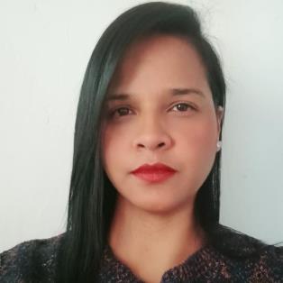 ELIZABETH LOAIZA GIL