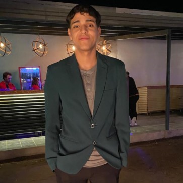 ALVARO ROSAMEL GUZMÁN