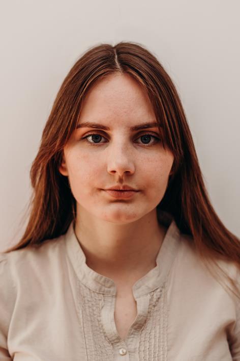 GABRIELA CZARNIAK