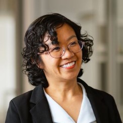 QUYEN LE HANG