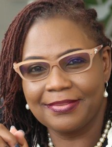 Dr Michèle EKUE AHOUADI