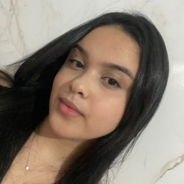 Alessandra  Dos Santos 