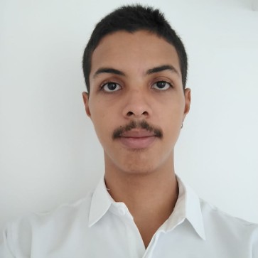 João Arthur  Gonçalves Dos Santos Maximo