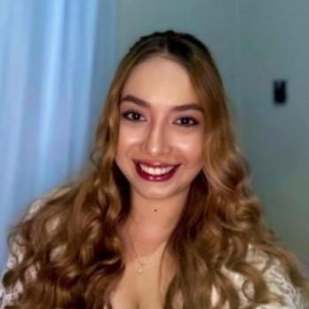 Victória Augusta  Pires     Ferreira 