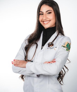 Adriane Lopes Condé