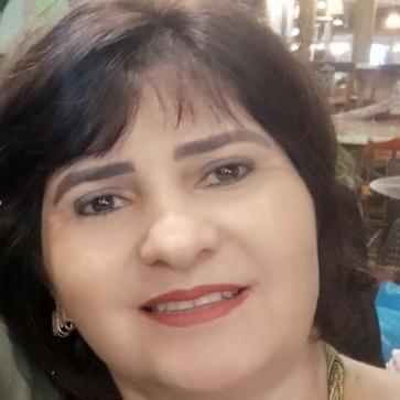 Adriana Ribeiro De Albuquerque Santiago