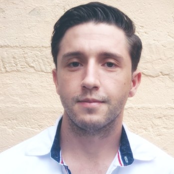 ANTHONY OVIDIO  APOLO ECHEVERRIA 