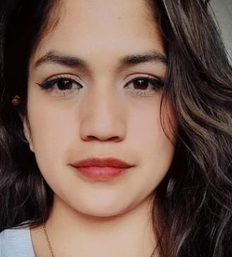 Suhat Yomara  Larrea Sánchez 