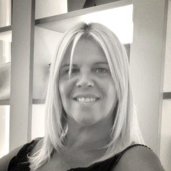 ESTHER ESCABIAS MORALEDA