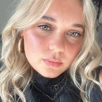 Isabelle Baker