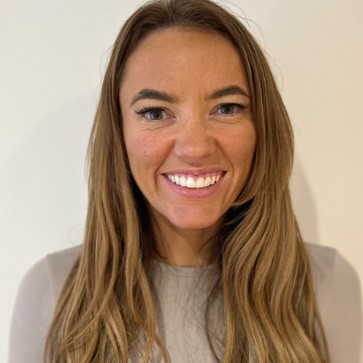 Hayley Yvonne Jane Plant