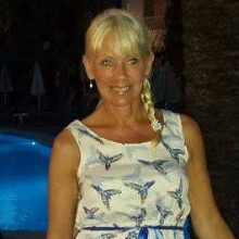 Lorraine Barlow