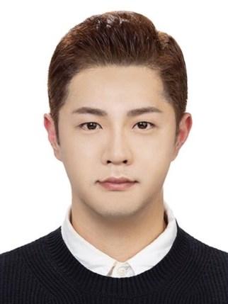 YONGHO KIM