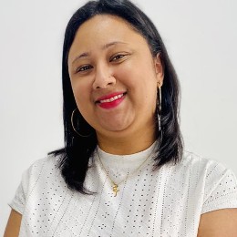 Stephanie Mecklenburgh Namasevayen