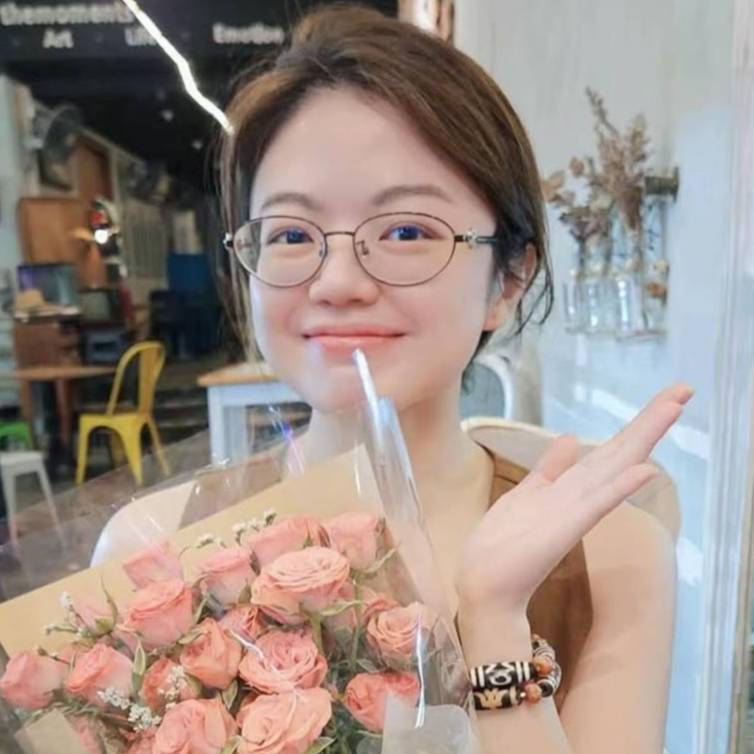 PHYLIS LIEN YEN MAY