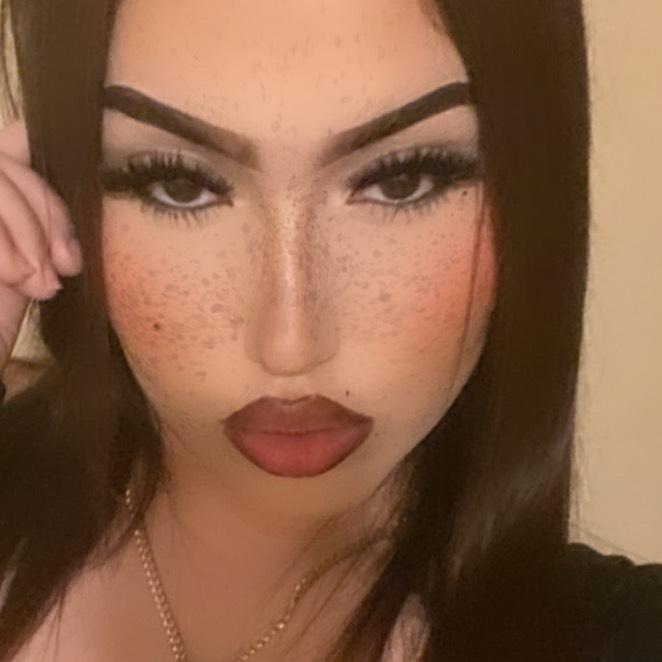 Guadalupe Larios