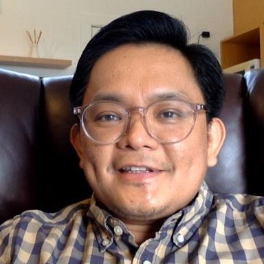 Michael Rustia