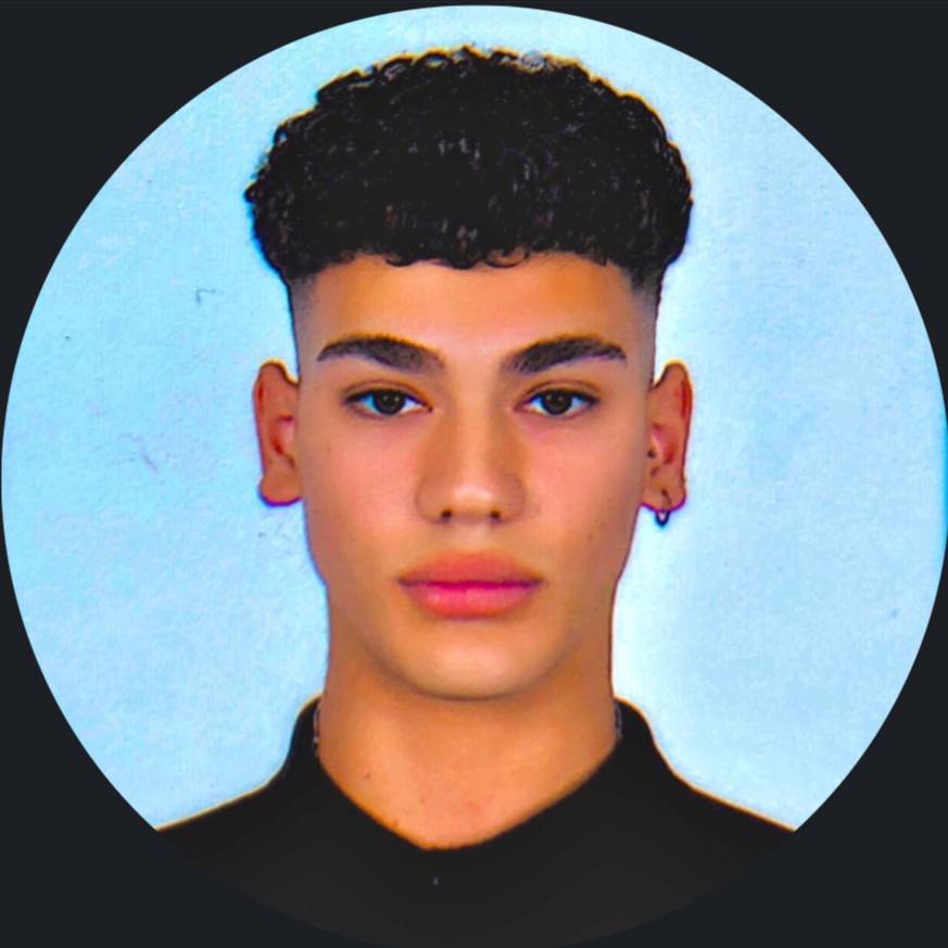 Tufan Kombos