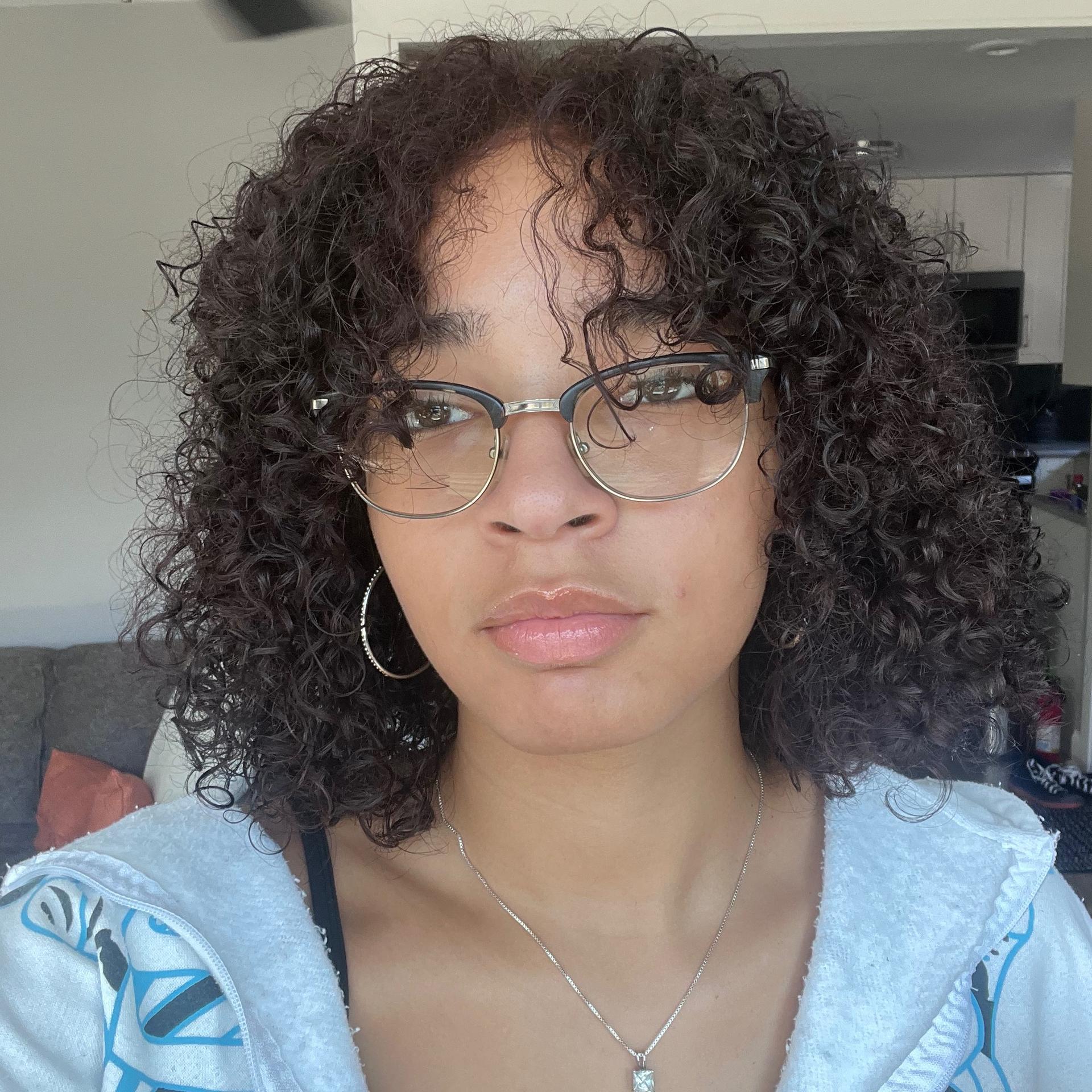 Alison Ashton-Walker