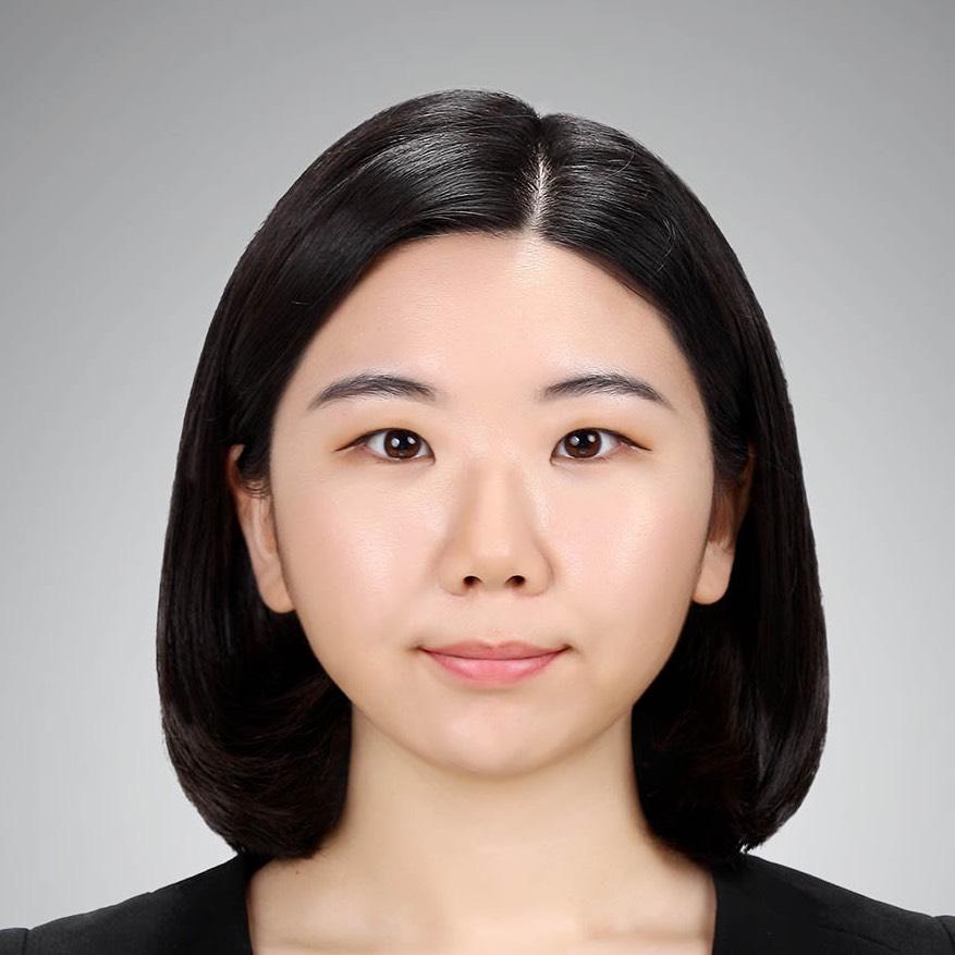 JIHYUN LEE
