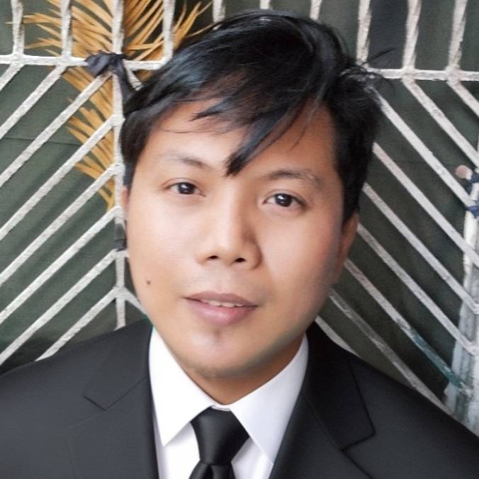 JOEL LAPUZ