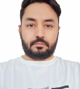 Rashid  Riaz