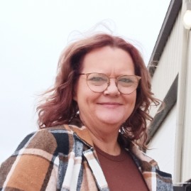 Daphne Compton