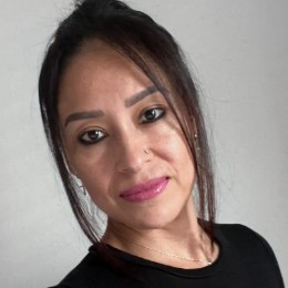 ANA PAULINA HERNANDEZ