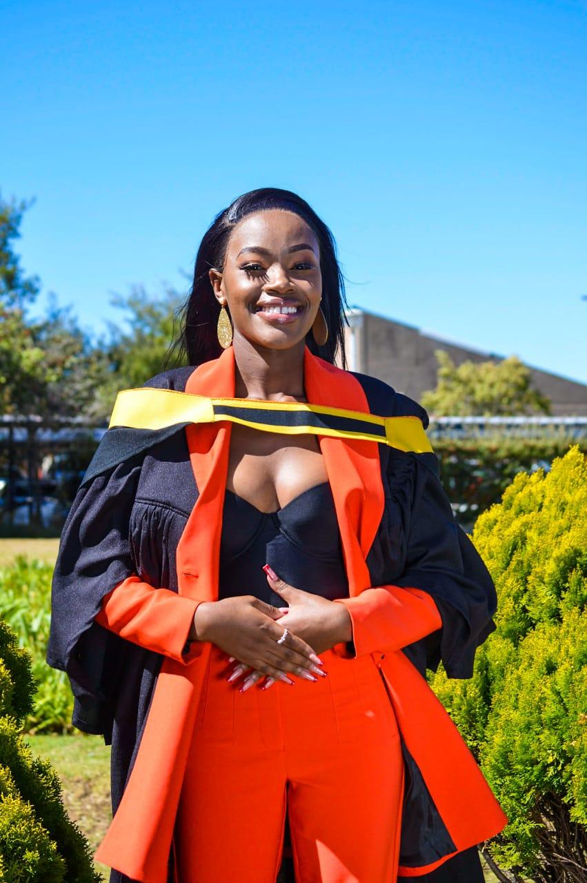 MAKHUBELA FRANCINAH PABALLO