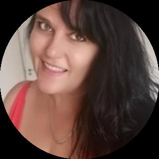 LINDI VAN DEN HEEVER