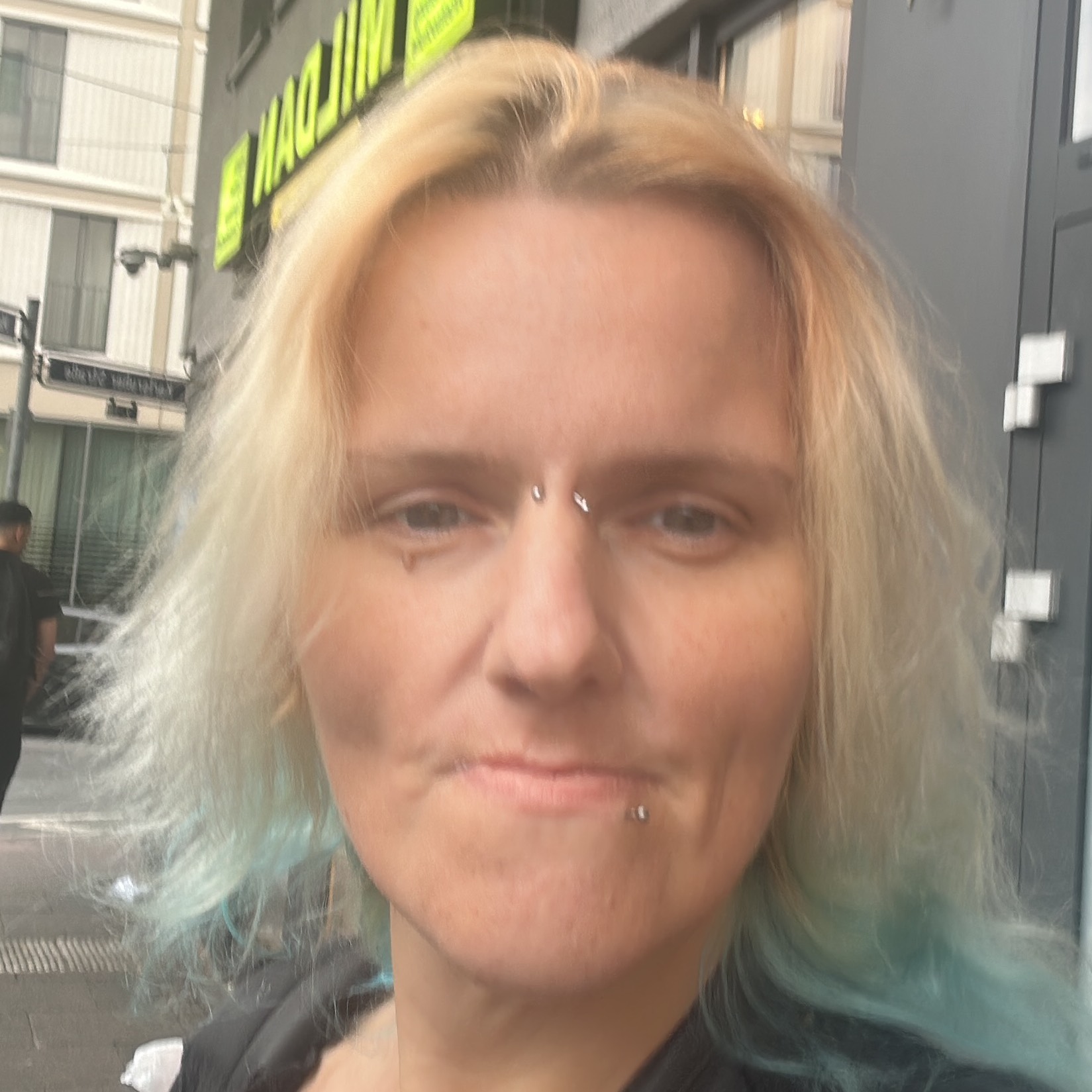 Miriam Erika Flakowski