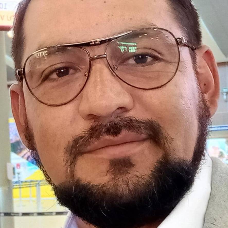 Marco Lenin Mena Flores