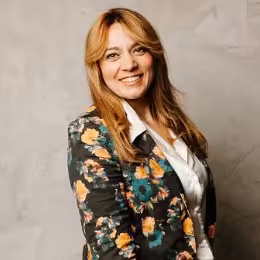 Dr. Carolynn Recksiek